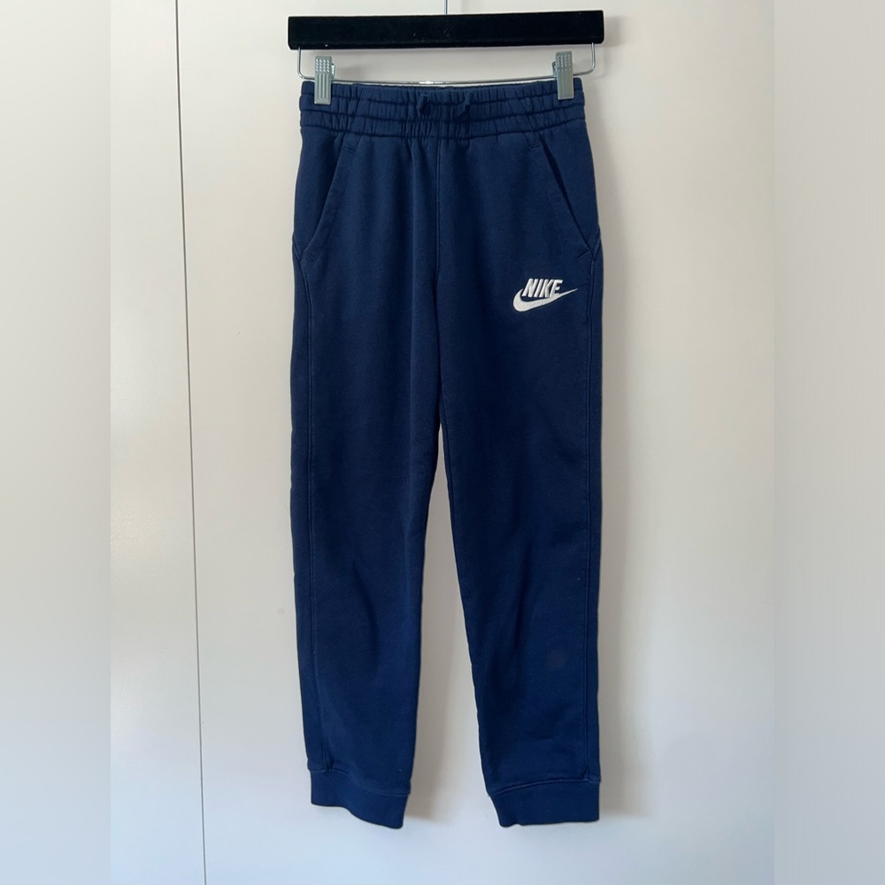 Nike-navy blue sweatpants